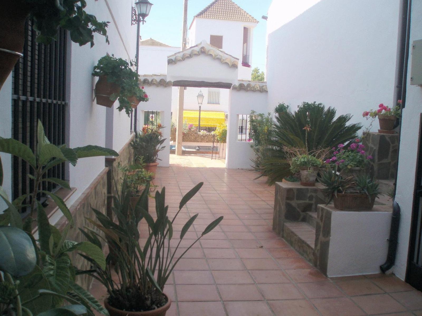 Hotel Enrique Calvillo Эль-Боске Экстерьер фото